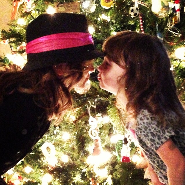 Christmas kisses!