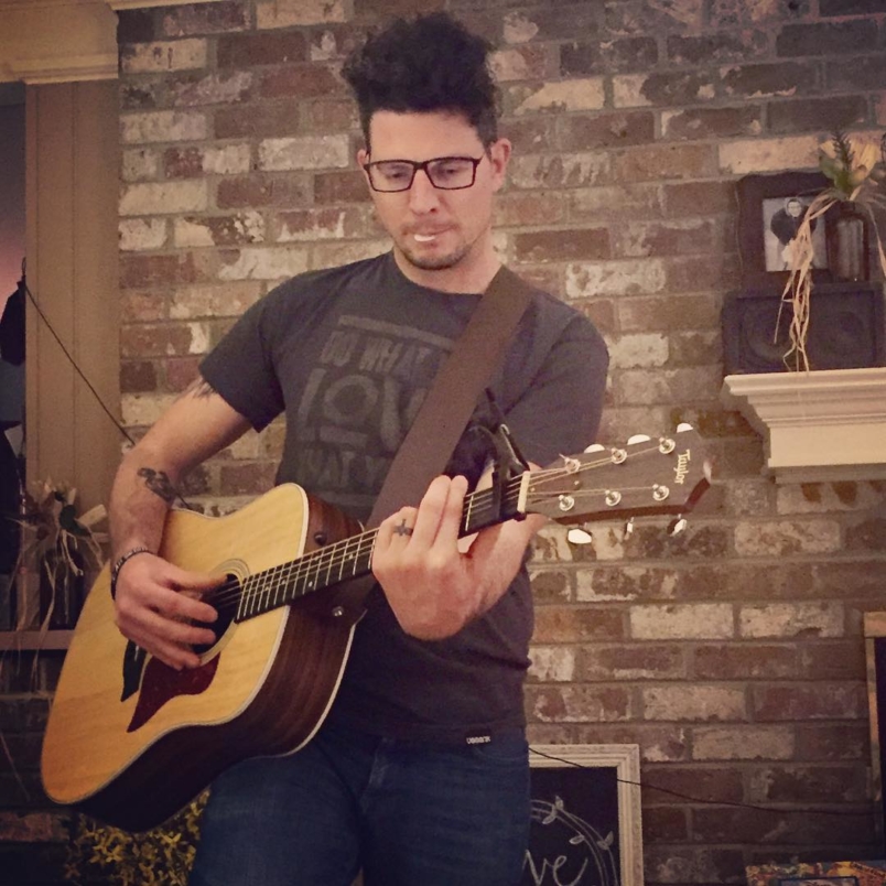 Rocking it. The guitar and the hair. For those of you that don’t know how much hair Justin has…..#bighairdontcare #cooldude #🤓