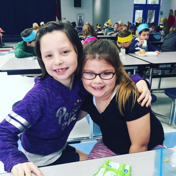 I got to sneak in for lunch with the girls yesterday! Jewel and her sweet hilarious friend Payton are quite the pair. #schoollife #bestfriends #soloudinhere